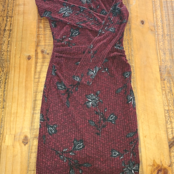 le chateau Dresses & Skirts - 💥LE CHÂTEAU dress